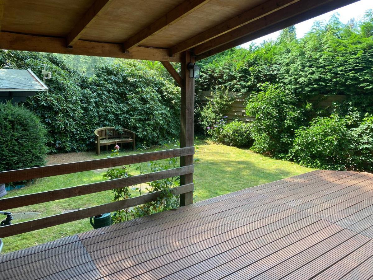 Ruim Privacyvol Chalet Met Overdekt Terras Эрмело Экстерьер фото
